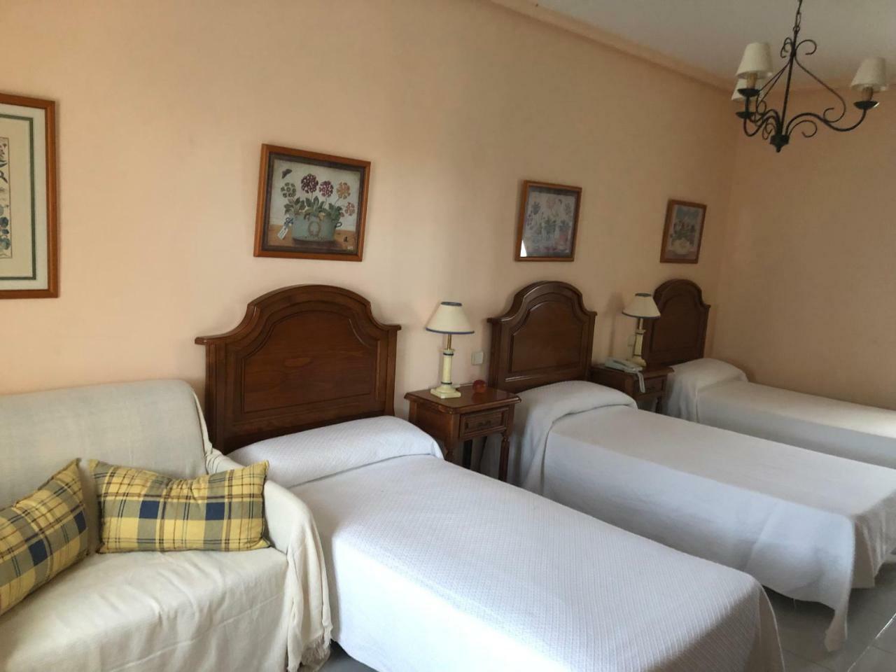 Hostal Las Paneras Ávila المظهر الخارجي الصورة