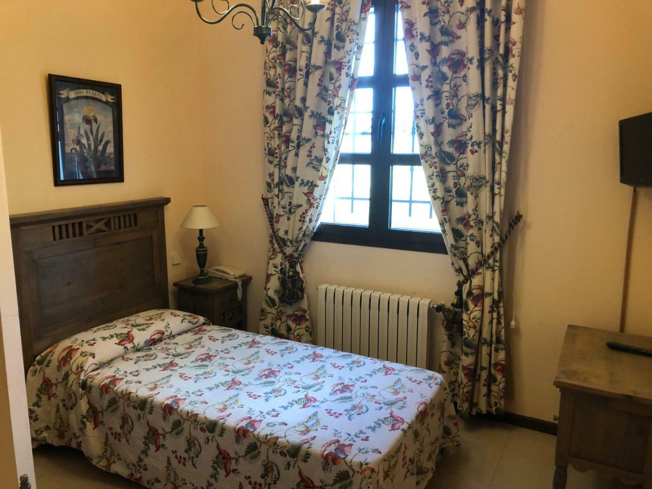 Hostal Las Paneras Ávila المظهر الخارجي الصورة
