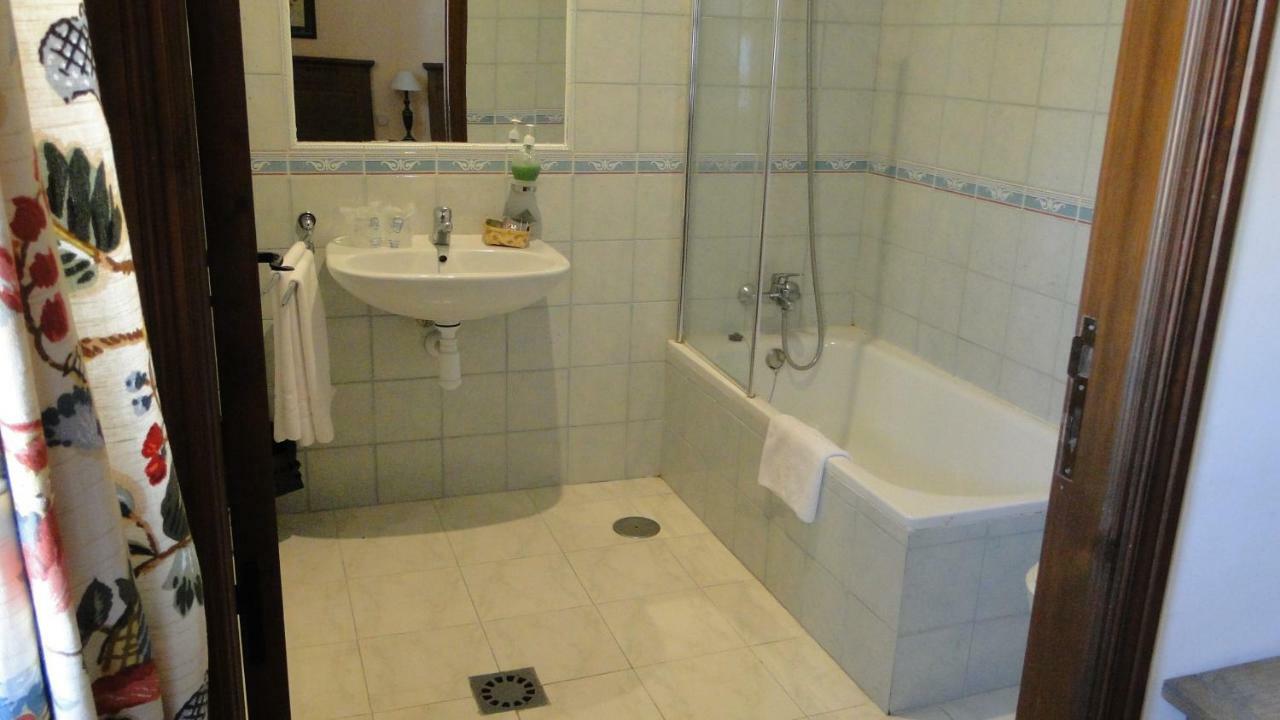 Hostal Las Paneras Ávila المظهر الخارجي الصورة